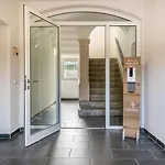 Limehome Hartmannstrasse Апартаменты *